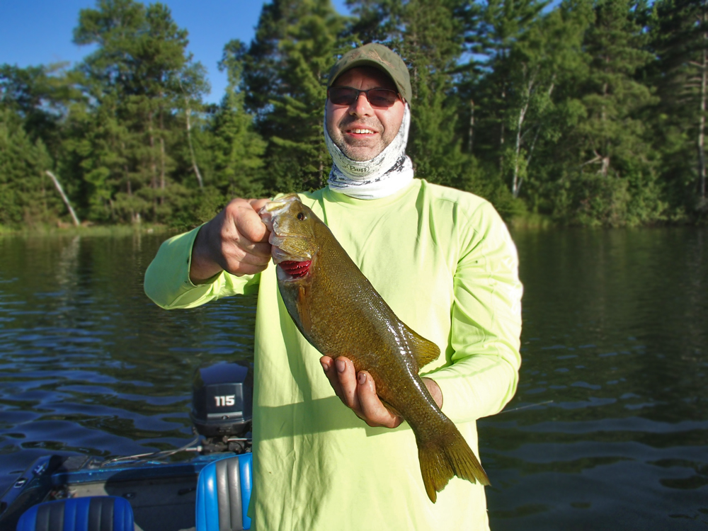 wisconsin-bass-fishing-guide-northwoods-bass-fishing-adventures