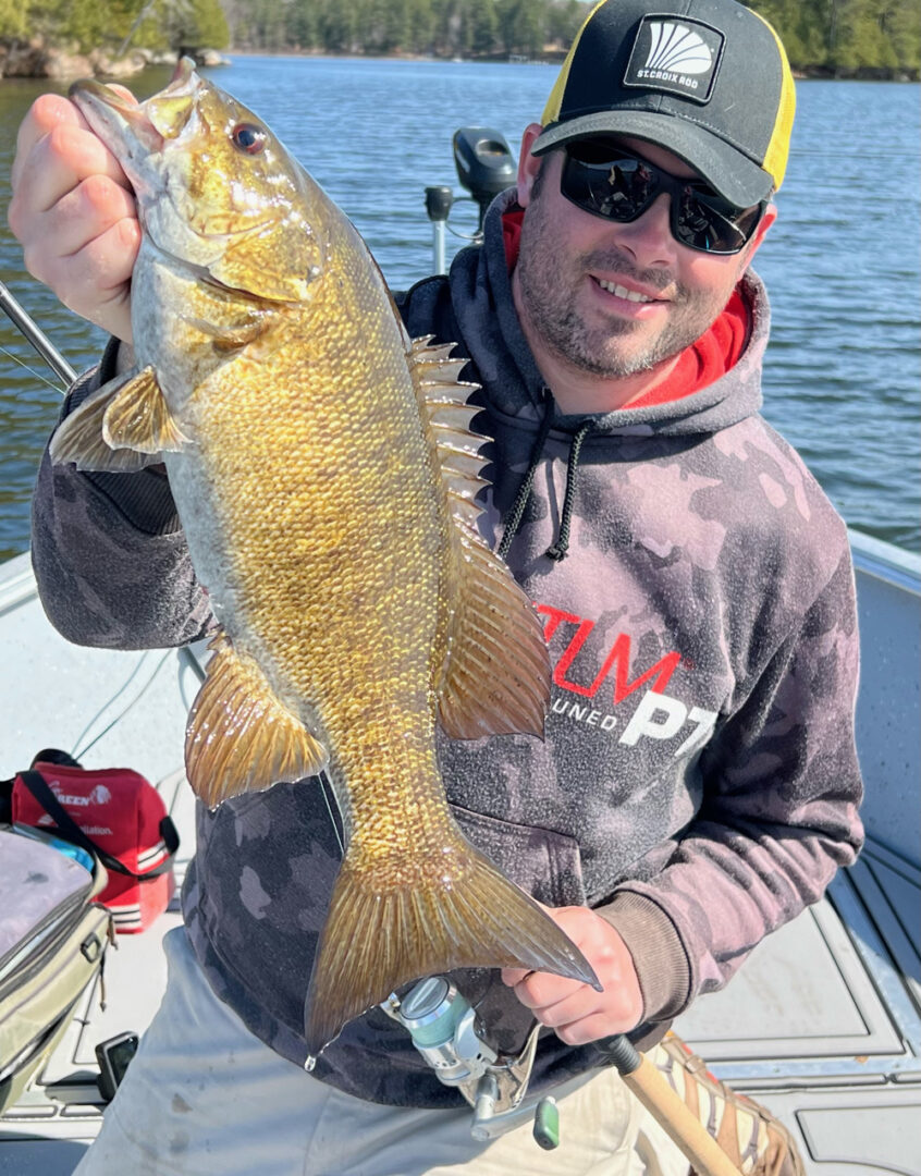 Superior Wisconsin Fishing Report: 3-1-2024 AnglingBuzz